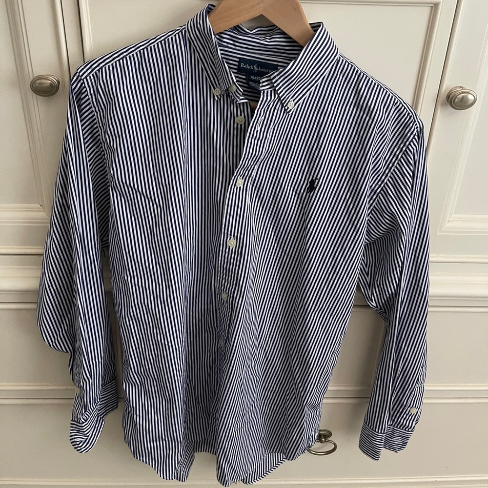 polo black/white stripe button down